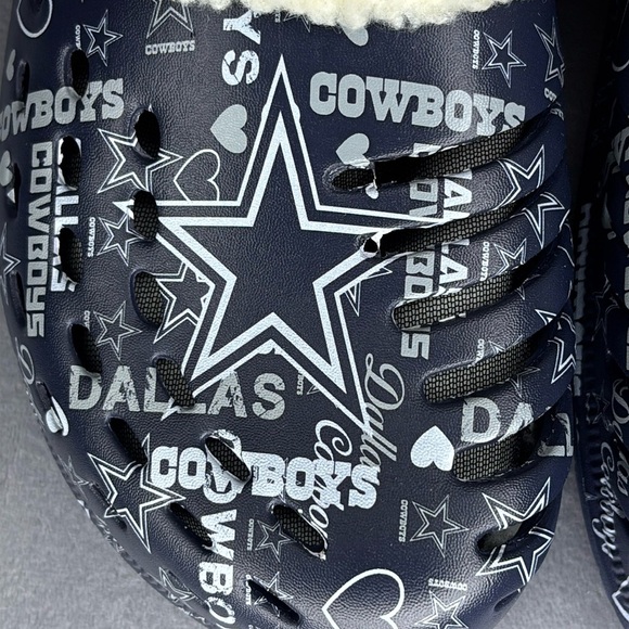 🔥🔥🔥Dallas Cowboys Navy and White Fleece-Lined Clogs Size: XL 11-12 Unisex🔥🔥🔥 - Picture 6 of 8